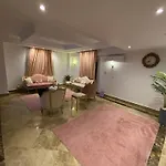 فيلا مفروشه للايجار في التجمع
